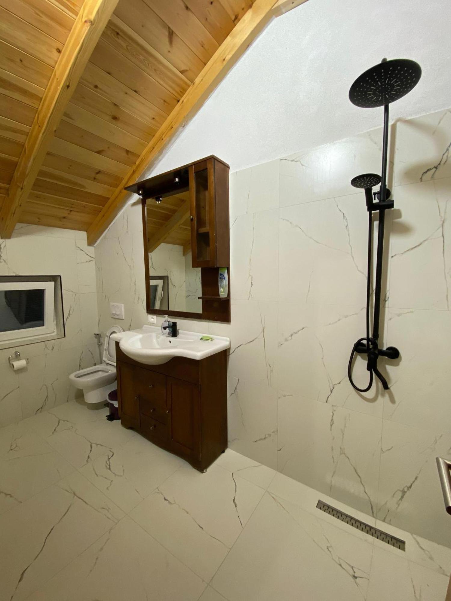 Guest House Korabi Ceren Dış mekan fotoğraf